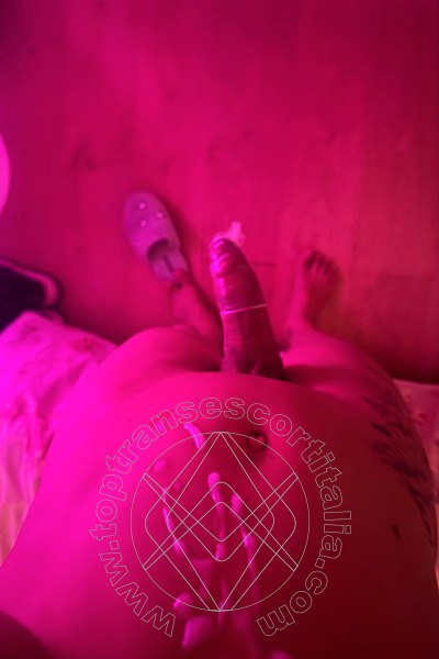 Foto selfie hot 3 di Lara melo transexescort Bologna