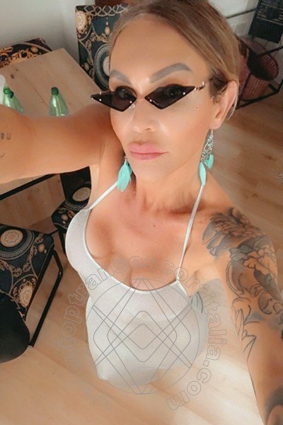 Foto selfie 83 di Valeria transexescort Treviso