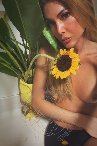 Foto selfie 5 di Allien Ashtar transexescort Ginevra