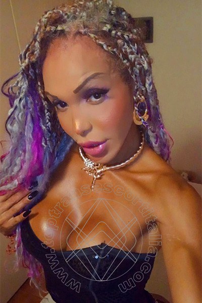 Foto selfie 22 di Wanessa Ambrosio transexescort Frosinone