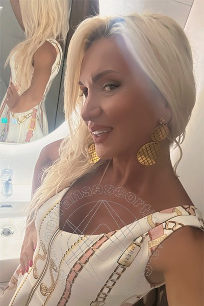 Foto selfie 4 di Eva Ferrari L'italiana transexescort Roma