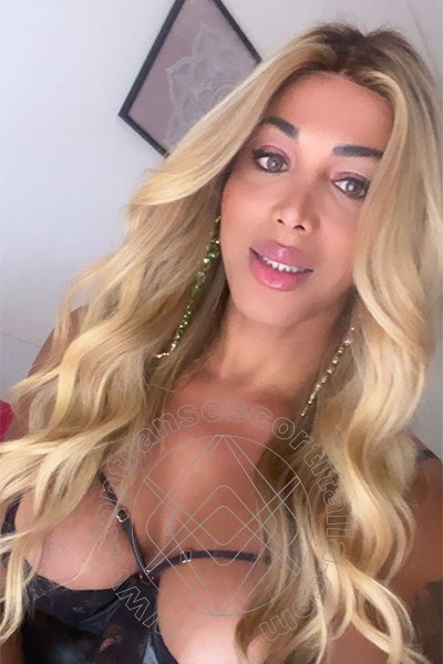 Foto selfie 8 di Camilla Brazil transexescort Roma