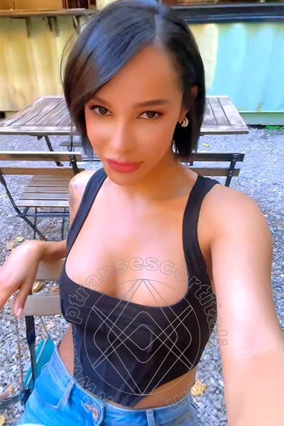Foto selfie 2 di Ella Ricci transexescort Bologna