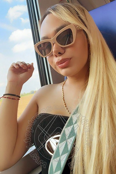 Foto selfie 6 di Laura Benedetti transexescort Rimini