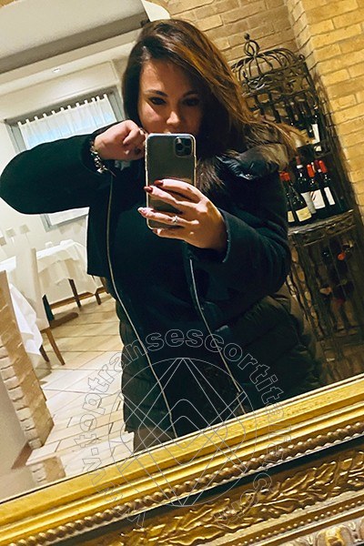 Foto selfie 33 di Elena transexescort Lignano Sabbiadoro