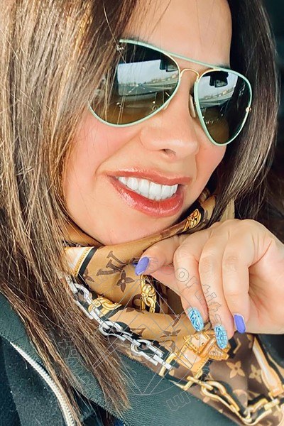 Foto selfie 32 di Elena transexescort Lignano Sabbiadoro