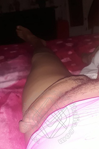 Foto selfie hot 2 di Claudia transexescort Losanna