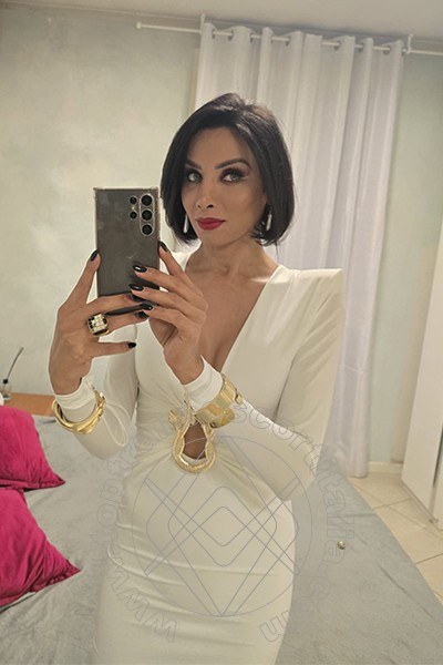 Foto selfie 4 di Nara transexescort Marina Di Montemarciano