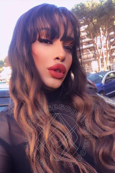 Foto selfie di Ayda Gold transexescort Lugano