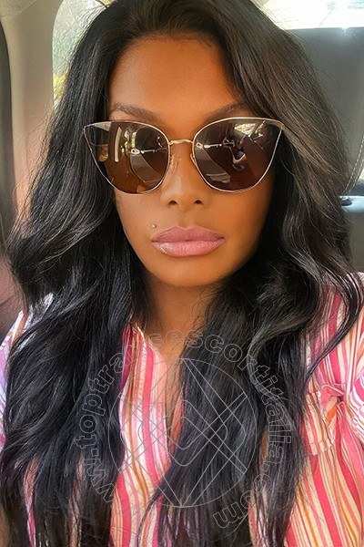 Foto selfie 4 di Karol Bombom transexescort Londra