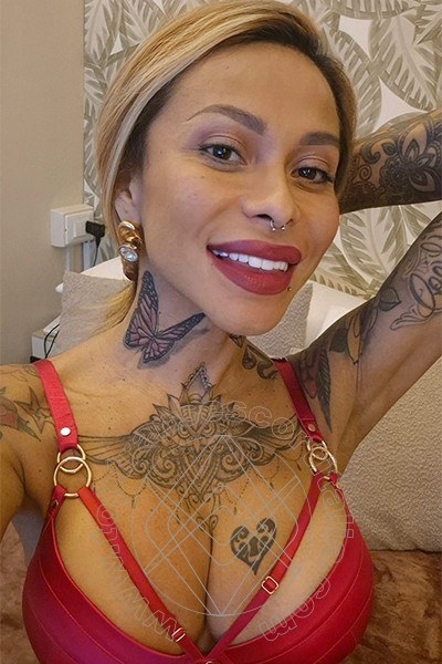 Foto selfie 6 di Alessandra Toledo Pornostar transexescort Rimini