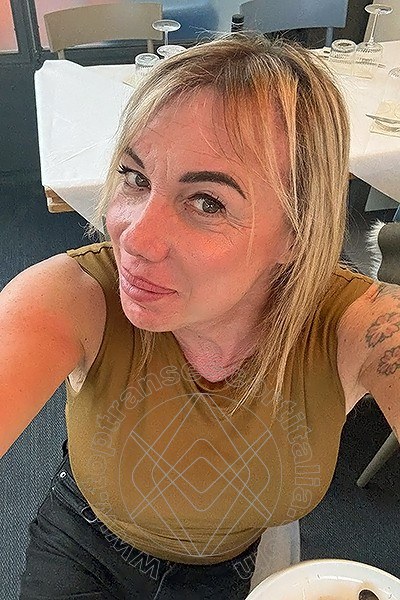Foto selfie 1 di Monica E' Monica transexescort Riccione