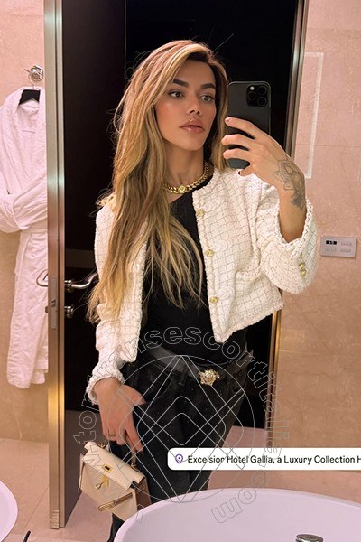 Foto selfie 9 di Rafaella Menicucci Xxl transexescort Napoli