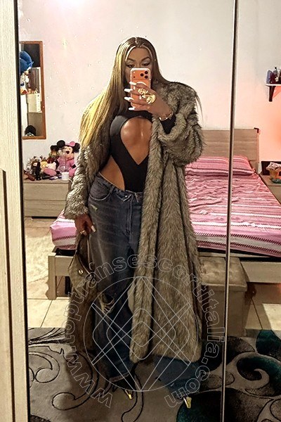 Foto selfie 9 di Ellena Bittencourt transexescort Roma