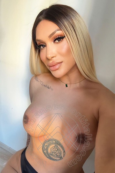 Foto selfie 3 di Angel Bunny transexescort Roma