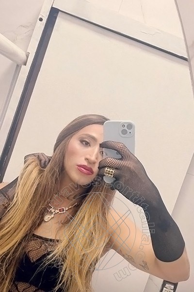 Foto selfie 2 di Veronica Xxl transexescort Genova