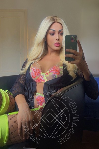 Foto selfie 3 di Camilla Brazil transexescort Roma
