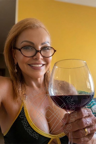 Foto selfie di Claudia transexescort Losanna