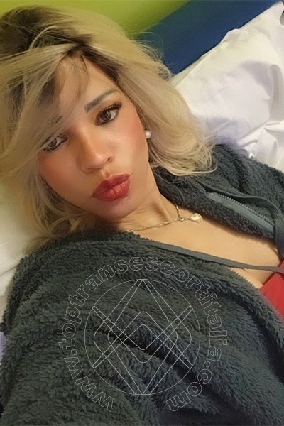 Foto selfie 18 di Ale transexescort Desenzano Del Garda