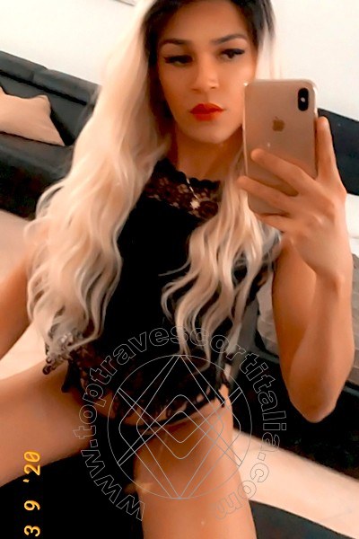 Foto selfie 45 di Giulia Araujo transexescort Bologna