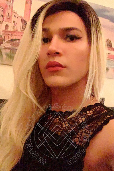 Foto selfie 44 di Giulia Araujo transexescort Bologna