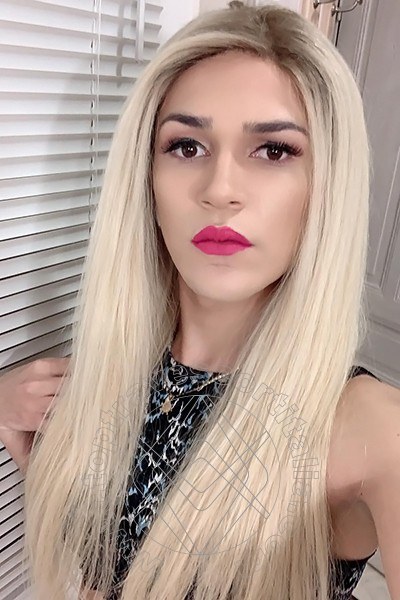 Foto selfie 63 di Giulia Araujo transexescort Bologna