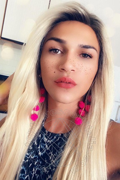 Foto selfie 66 di Giulia Araujo transexescort Bologna