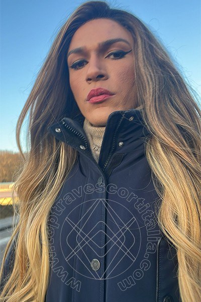 Foto selfie 23 di Giulia Araujo transexescort Bologna