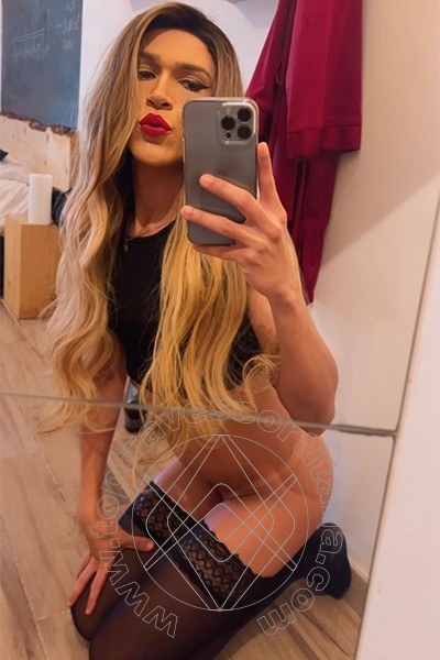 Foto selfie 20 di Giulia Araujo transexescort Bologna