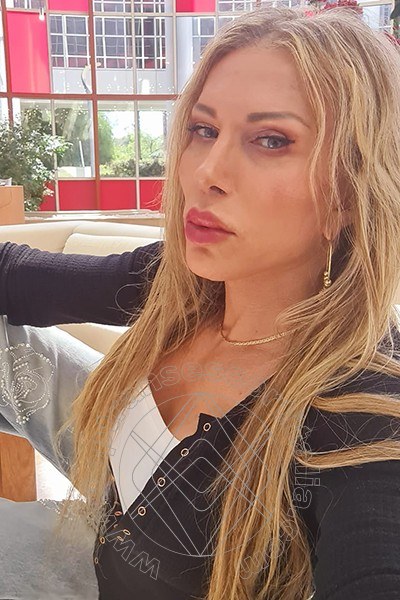 Foto selfie di Pamela L' Italiana Piu' Calda transexescort Firenze