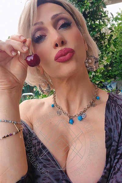 Foto selfie 14 di Regina Audrey Italiana transexescort Monza
