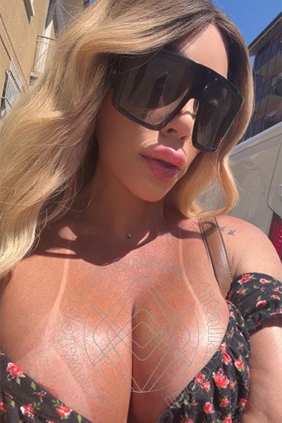 Foto selfie 5 di Ellena Bittencourt transexescort Roma