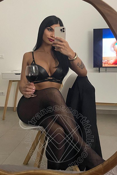 Foto selfie 2 di Larissa Bambola transexescort Roma