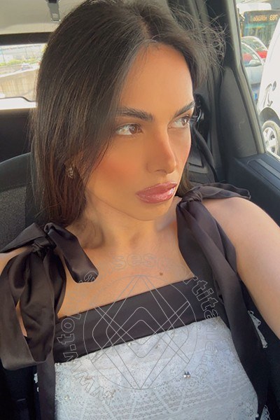 Foto selfie 2 di Victoria Luxo transexescort Alba Adriatica