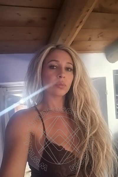 Foto selfie 2 di Sophie Massaggiatrice transexescort Piacenza