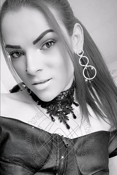 Foto selfie 1 di Chiara Mendes transexescort Civitanova Marche