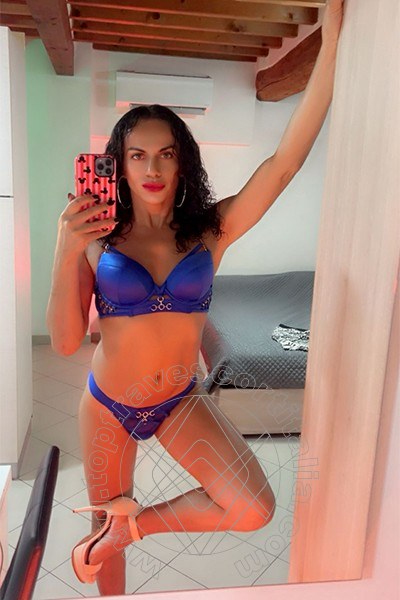 Foto selfie 1 di Samantha Dumont transexescort Riccione
