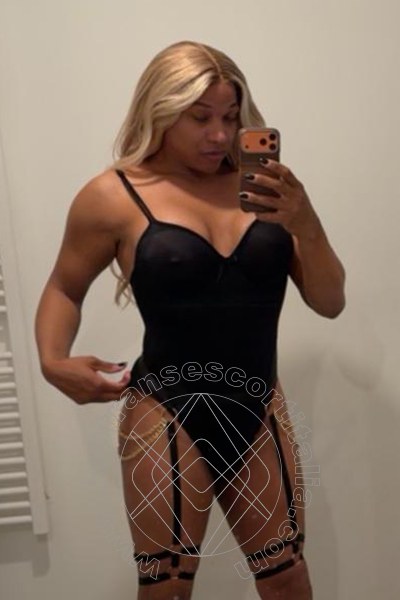 Foto selfie 8 di Adriana transexescort Napoli