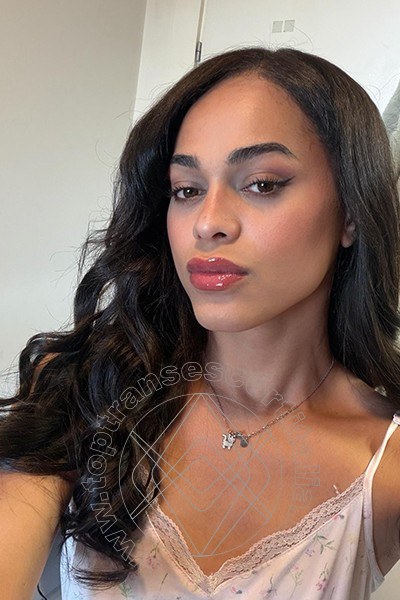 Foto selfie 2 di Victoria New transexescort Bologna