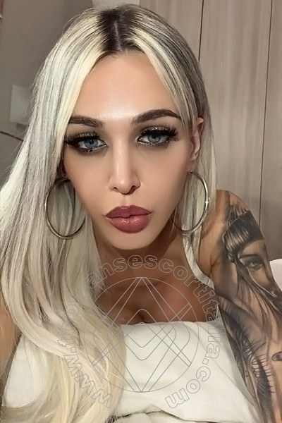 Foto selfie 10 di Rossana Bulgari Italiana transexescort Roma
