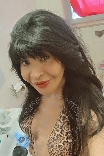 Foto selfie 1 di Tainá Oliveira transexescort Prato