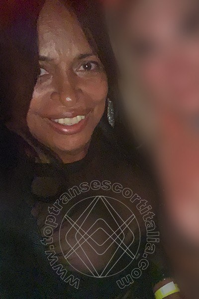 Foto selfie 1 di Roberta Brasiliana transexescort Lido Di Dante